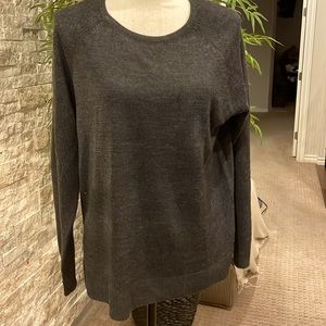 Women’s Medium Comfy soft brown Sweet Romeo Sweater.  Super soft